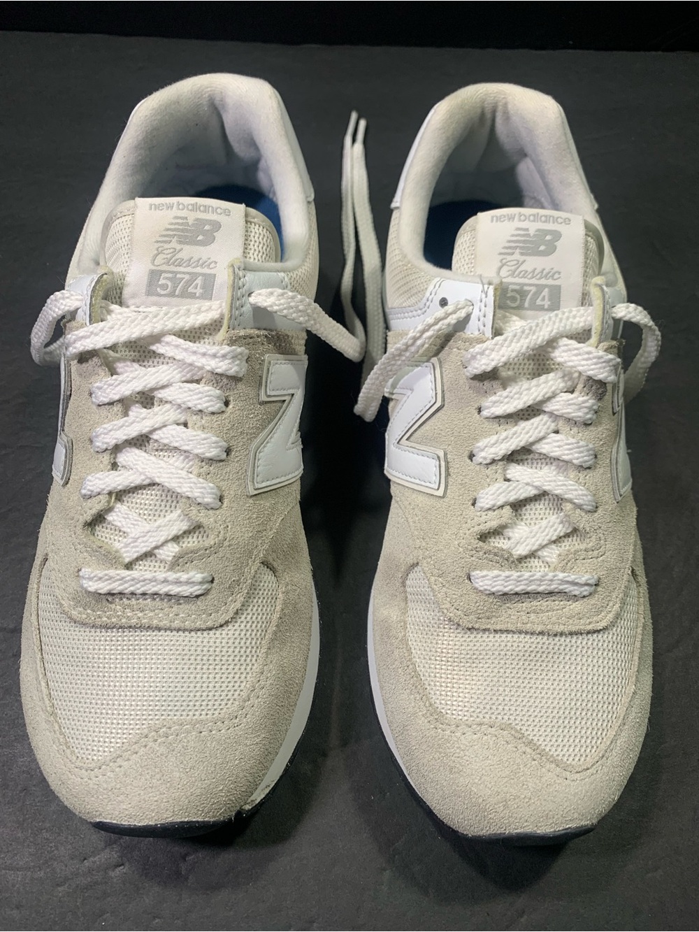 New Balance 574 Women’s Grey Sneakers Shoe Size-9.5 - Picture 4 of 9
